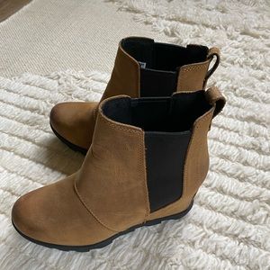 Joan of Arctic Wedge II Chelsea Bootie